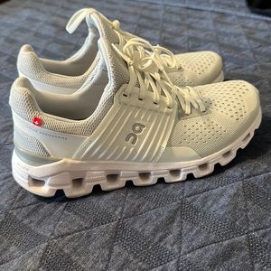 On Running CloudTec. Women’s size 7.